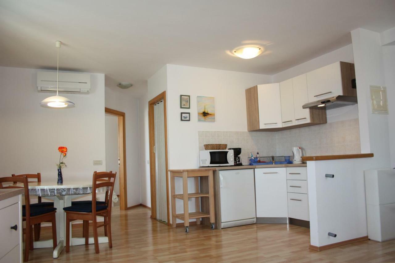Apartment Nirvana Vrsar Extérieur photo